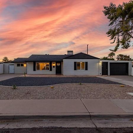 New Midtown Modern Studio With Backyard 凤凰城 外观 照片